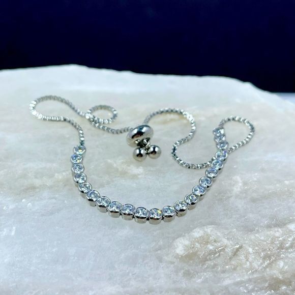 Adjustable bracelet - Picture 1 of 7